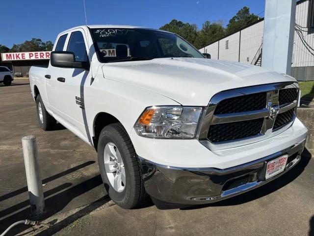 2024 RAM Ram 1500 Classic RAM 1500 CLASSIC TRADESMAN QUAD CAB 4X2 64 BOX