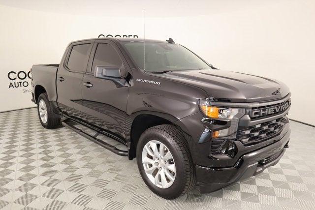 2023 Chevrolet Silverado 1500 2WD Crew Cab Short Bed Custom