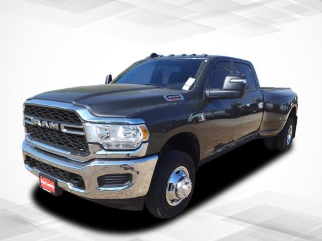 2024 RAM Ram 3500 RAM 3500 TRADESMAN CREW CAB 4X4 8 BOX