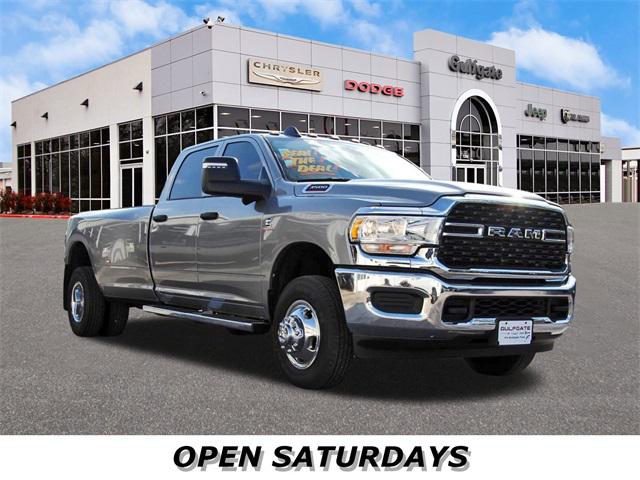 2024 RAM Ram 3500 RAM 3500 TRADESMAN CREW CAB 4X4 8 BOX