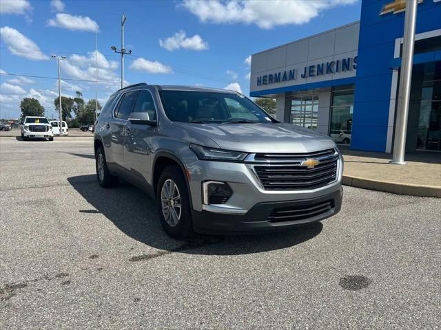 2023 Chevrolet Traverse FWD LT Leather