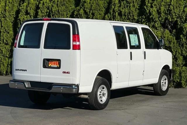 2022 GMC Savana Cargo RWD 2500 Regular Wheelbase Work Van