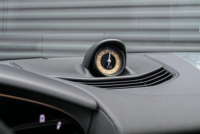 2025 Porsche Taycan 4S
