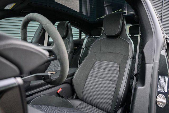 2025 Porsche Taycan 4S