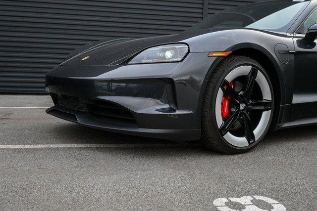 2025 Porsche Taycan 4S