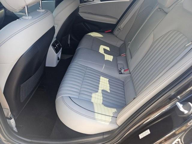 2019 Genesis G70 3.3T Advanced