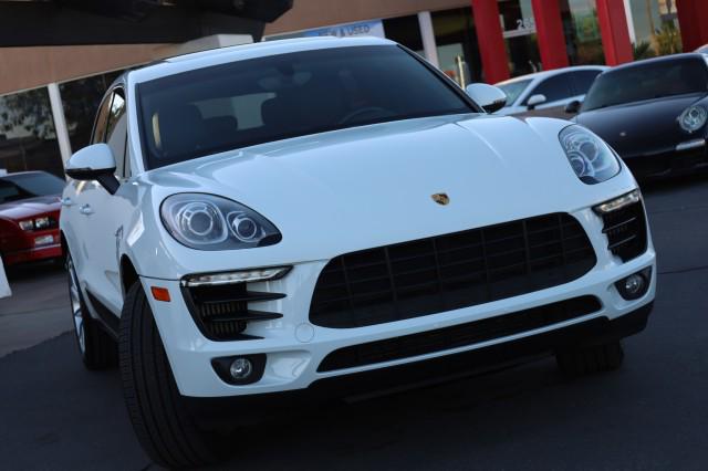 2016 Porsche Macan S