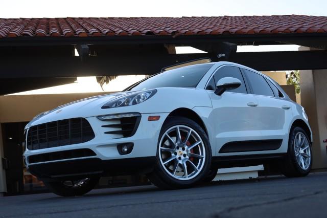 2016 Porsche Macan S