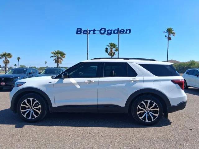 2022 Ford Explorer ST-Line