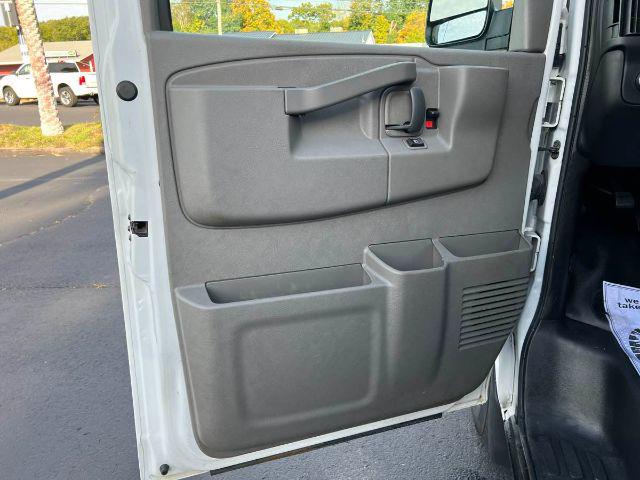 2017 Chevrolet Express Work Van