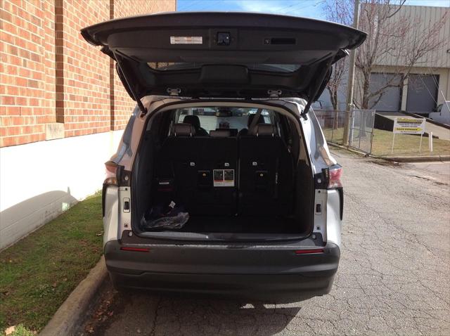 2024 Toyota Sienna Unknown