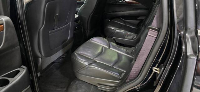 2015 Cadillac Escalade Luxury