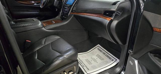 2015 Cadillac Escalade Luxury