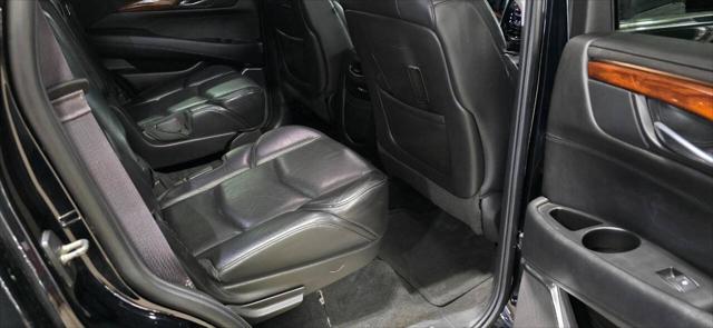 2015 Cadillac Escalade Luxury