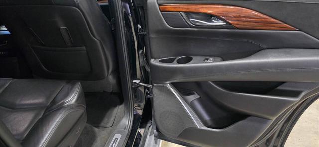 2015 Cadillac Escalade Luxury