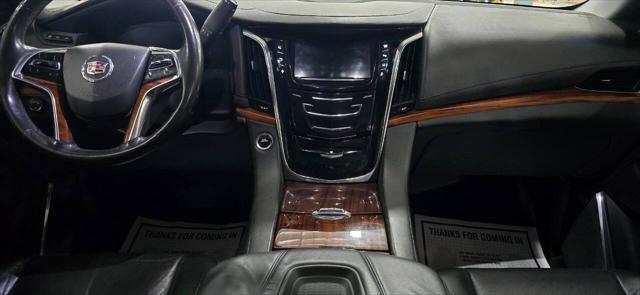 2015 Cadillac Escalade Luxury