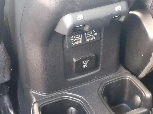 2020 Jeep Wrangler Sahara 4X4