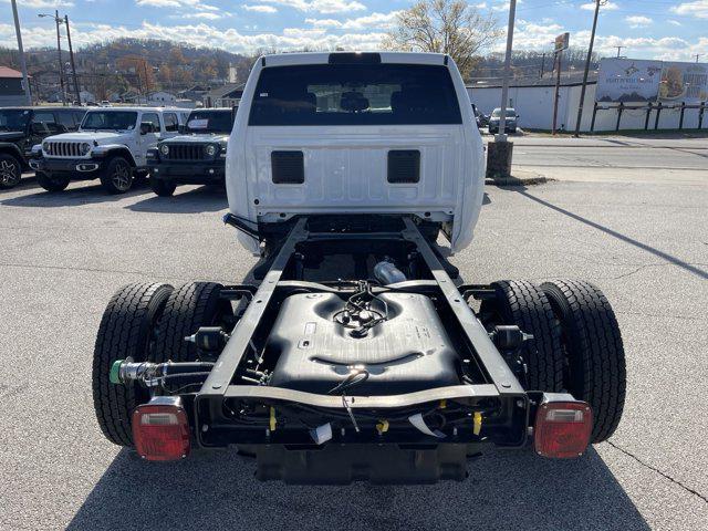 2024 Ram 5500 Tradesman/SLT/Laramie/Limited