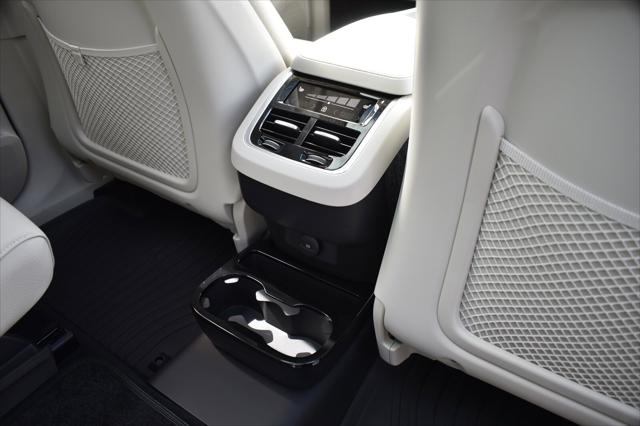 2025 Volvo XC90 Plus
