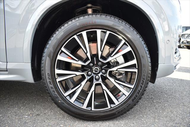 2025 Volvo XC90 Plug-In Hybrid Plus
