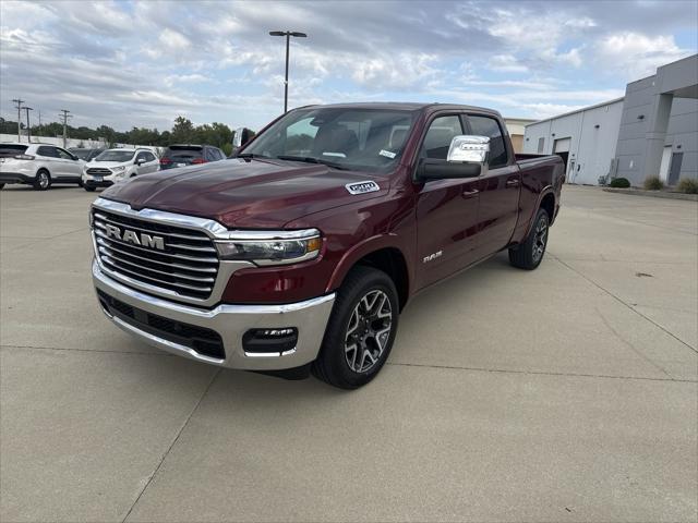 2025 RAM Ram 1500 RAM 1500 LARAMIE CREW CAB 4X4 64 BOX