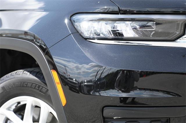 2025 Jeep Grand Cherokee GRAND CHEROKEE L LAREDO 4X2