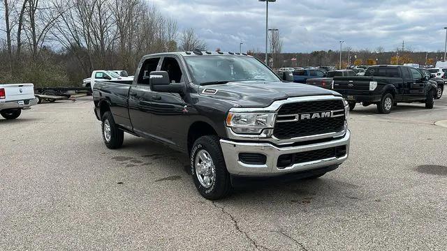 2024 RAM Ram 3500 RAM 3500 TRADESMAN CREW CAB 4X4 8 BOX