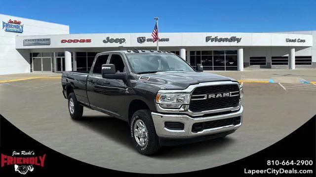 2024 RAM Ram 3500 RAM 3500 TRADESMAN CREW CAB 4X4 8 BOX