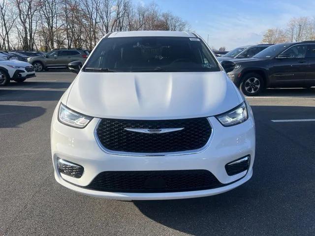 2025 Chrysler Pacifica PACIFICA SELECT AWD