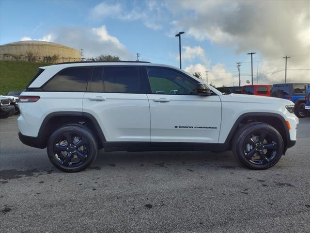 2025 Jeep Grand Cherokee GRAND CHEROKEE ALTITUDE X 4X4