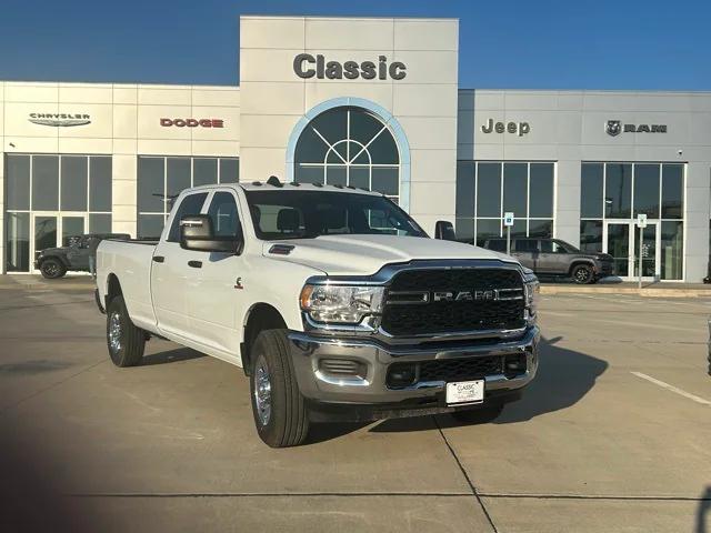 2024 RAM Ram 2500 RAM 2500 TRADESMAN CREW CAB 4X4 8 BOX