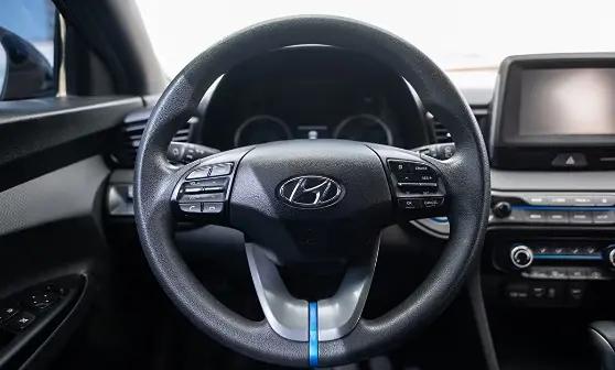 2020 Hyundai Veloster 2.0