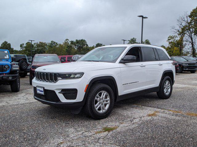 2023 Jeep Grand Cherokee Laredo 4x4