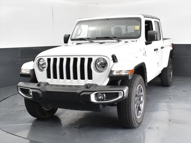 2023 Jeep Gladiator Overland 4x4