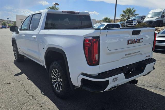 2023 GMC Sierra 1500 4WD Crew Cab Short Box AT4