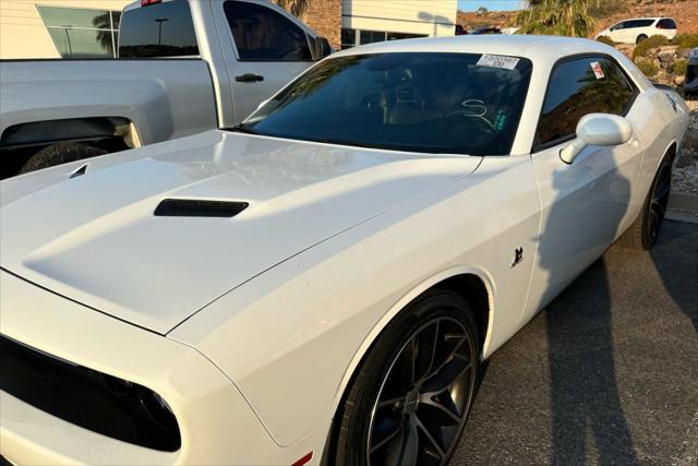 2016 Dodge Challenger R/T Scat Pack