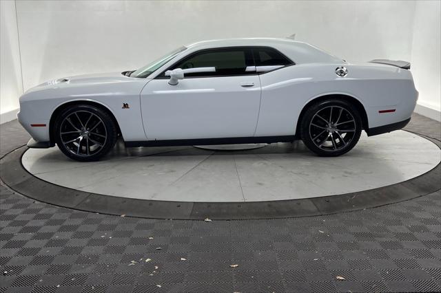 2016 Dodge Challenger R/T Scat Pack