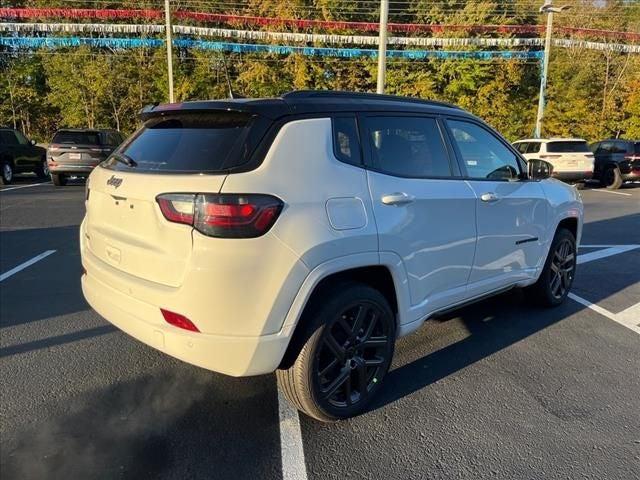 2025 Jeep Compass COMPASS LIMITED 4X4