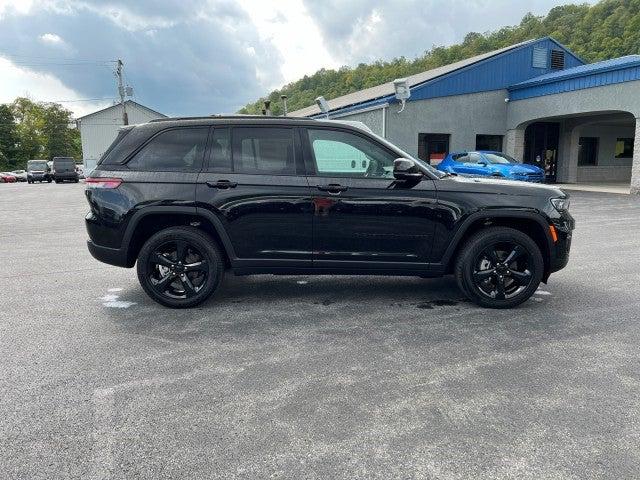 2023 Jeep Grand Cherokee Altitude X 4x4