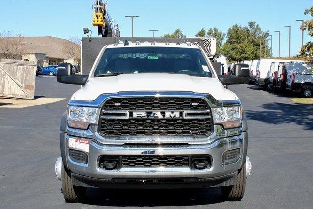 2024 RAM Ram 5500 Chassis Cab RAM 5500 TRADESMAN CHASSIS REGULAR CAB 4X4 84 CA 2024 RAM Ram 5500 Chassis Cab RAM 5500 TRADESMAN CHASSIS REGULAR CAB 4X4 84 CA