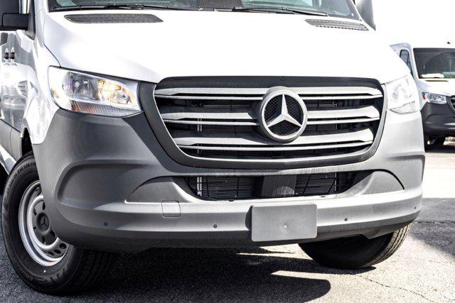 2025 Mercedes-Benz Sprinter 2500 High Roof 4-Cyl Diesel HO