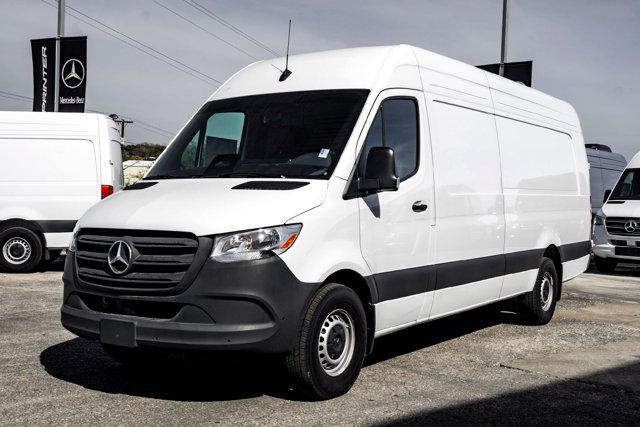 2025 Mercedes-Benz Sprinter 2500 High Roof 4-Cyl Diesel HO
