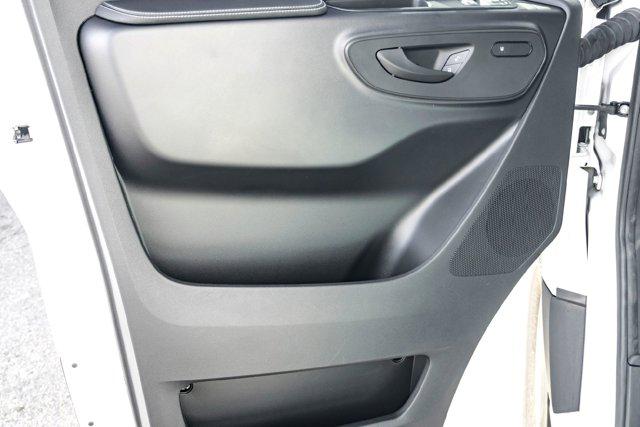 2025 Mercedes-Benz Sprinter 2500 High Roof 4-Cyl Diesel HO