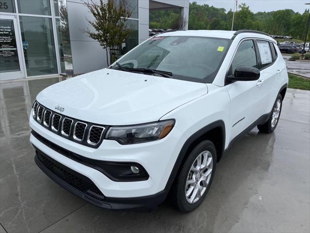 2024 Jeep Compass Latitude Lux FWD