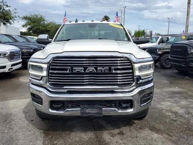 2020 RAM 3500 Laramie Crew Cab 4x4 8 Box