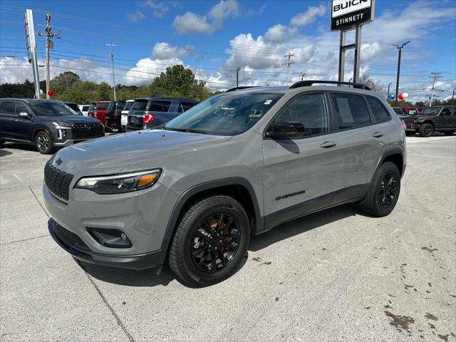 2023 Jeep Cherokee Altitude Lux 4x4