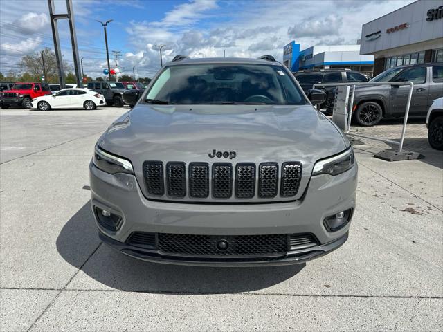 2023 Jeep Cherokee Altitude Lux 4x4