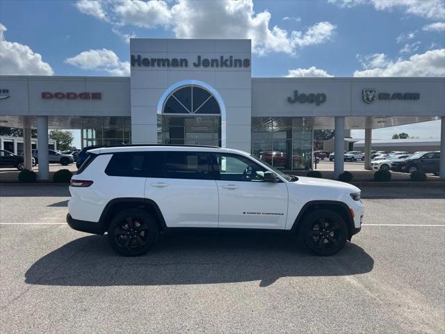 2023 Jeep Grand Cherokee L Altitude 4x2