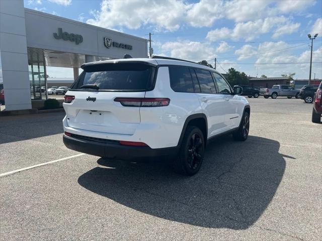 2023 Jeep Grand Cherokee L Altitude 4x2