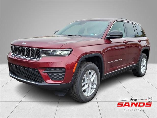 2025 Jeep Grand Cherokee GRAND CHEROKEE LAREDO X 4X4